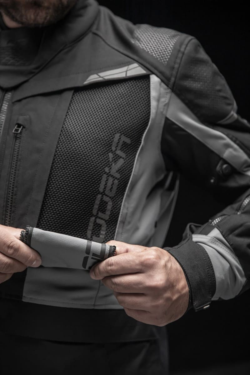 Buy Modeka HYDRON motorcycle jacket | Bikeroutfit.com