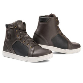 Lindstrands URBAN SNEAKER motorcycle shoes CE waterproof leather PE lightweight with ankle protection
